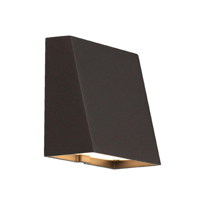 WAC Playne LED Deck & Patio Light – Bronze