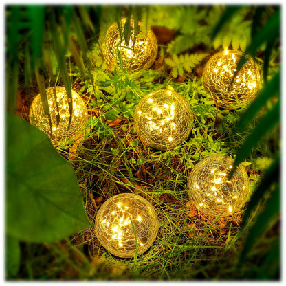 Honoson Solar Globe Garden Lights – 4 Pack