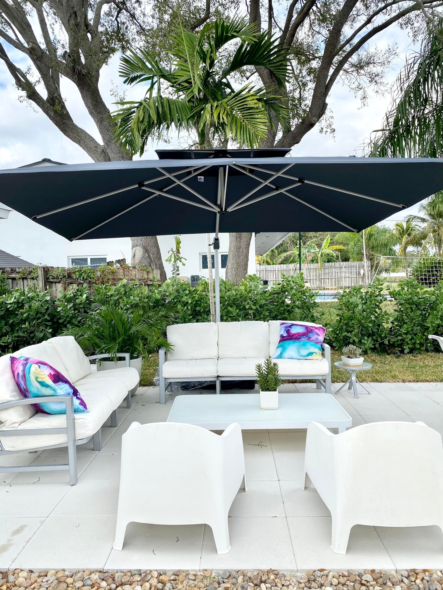 PURPLE LEAF 12' Offset Patio Umbrella – Terra