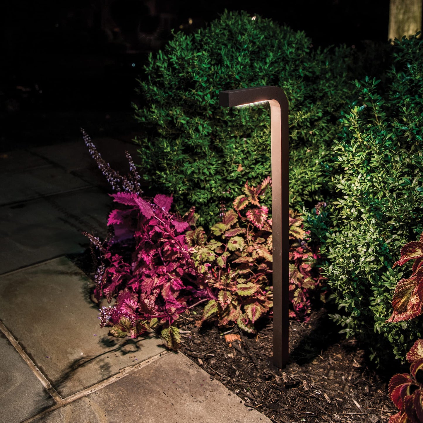 WAC Landscape LED Balance Path Light – Bronze